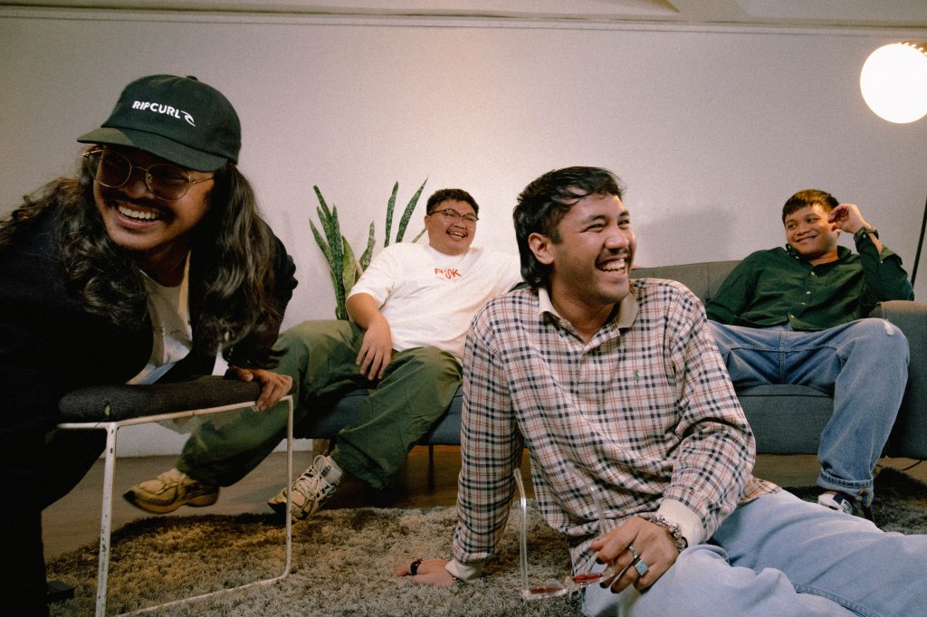 Behind the scenes of Coloura’s debut album —&nbsp;Exclusive